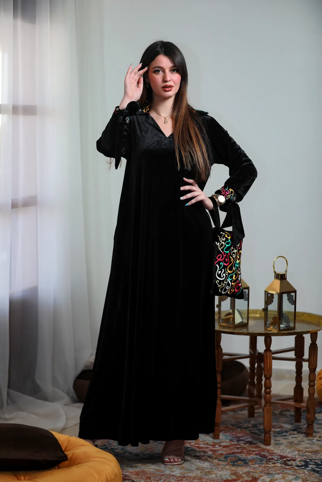 جبة قطيفة Noir كود 38