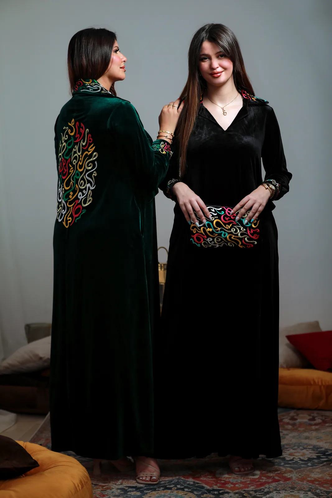 جبة قطيفة Noir كود 38