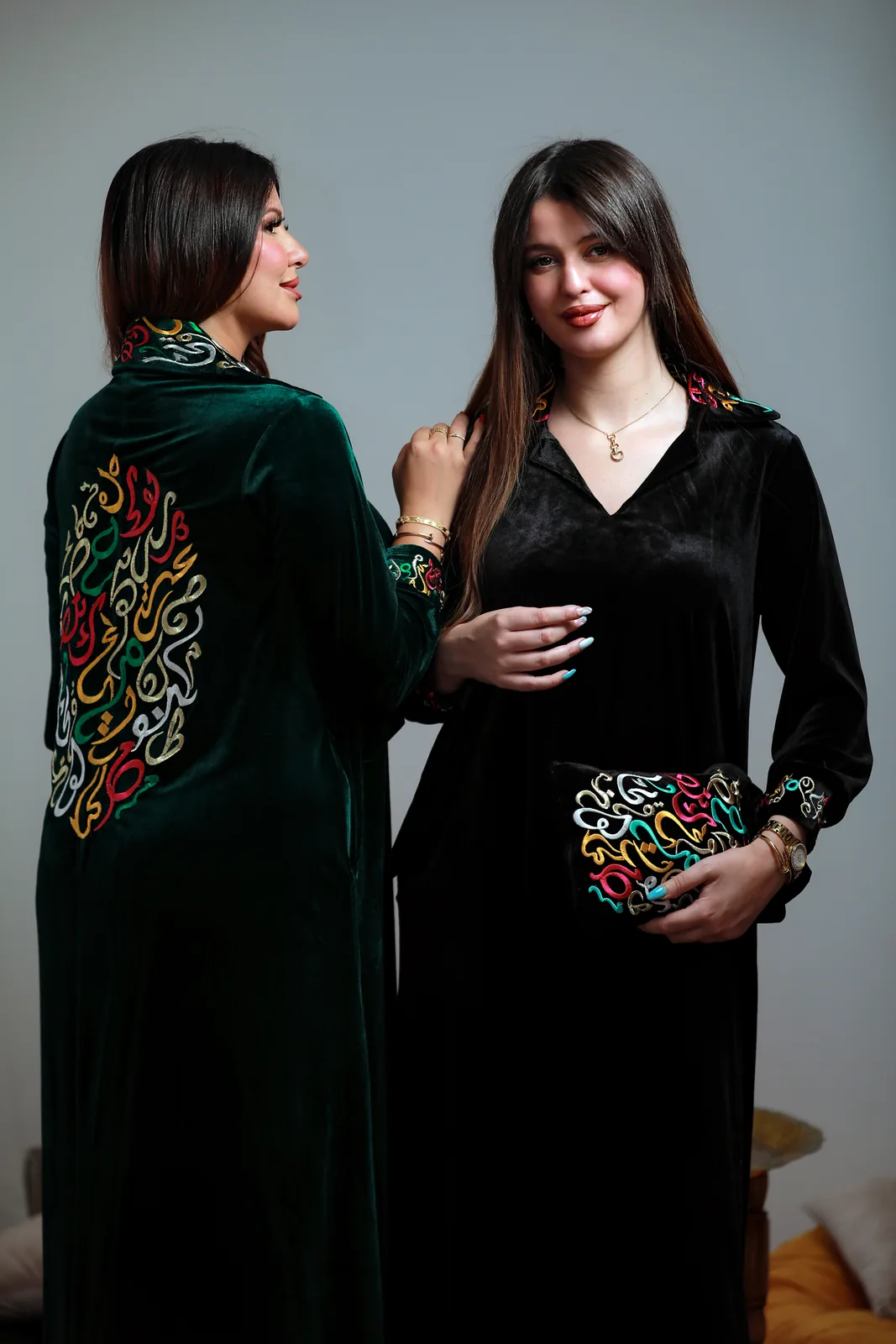 جبة قطيفة Noir كود 38