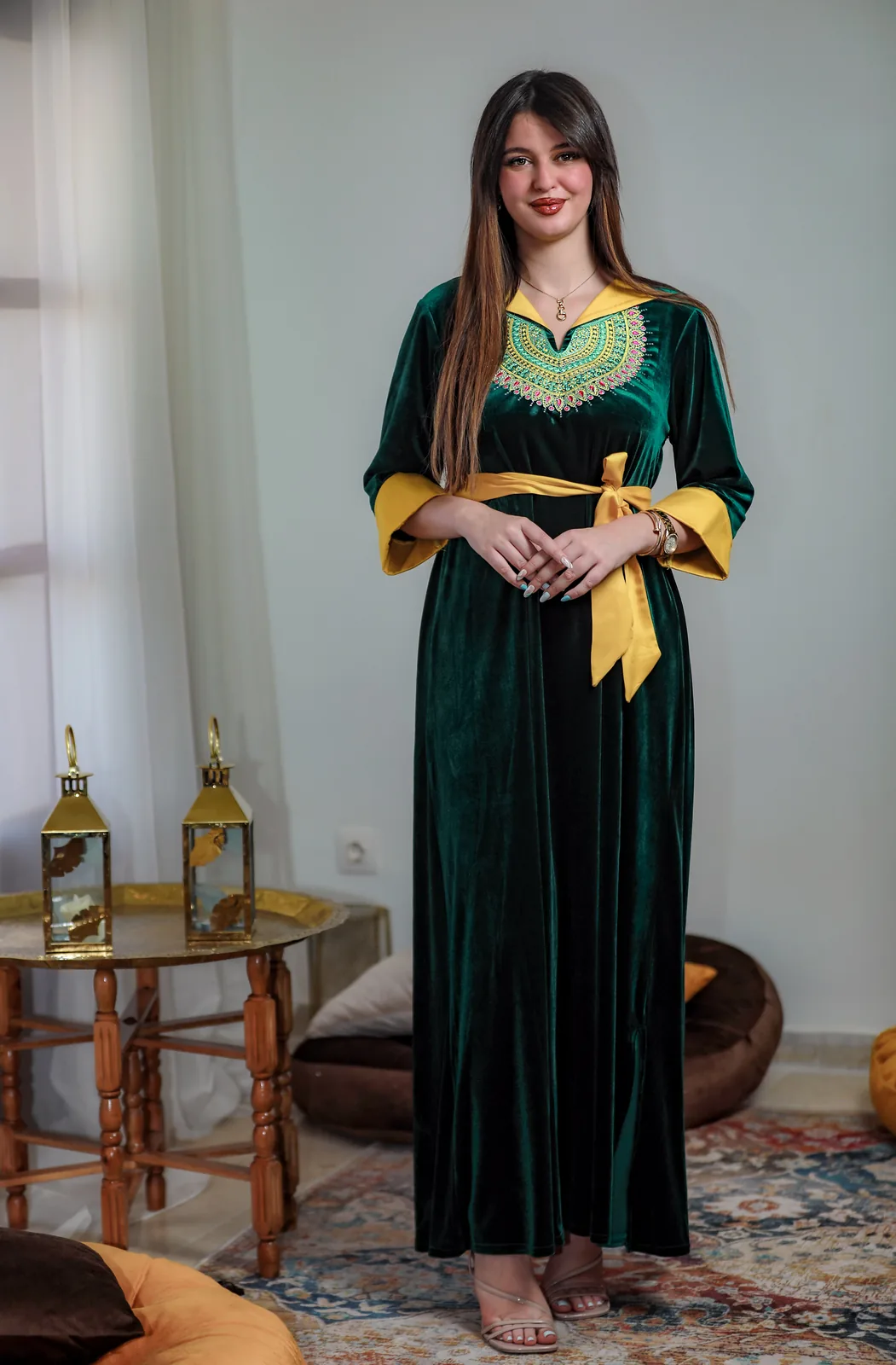 جبة قطيفة Vert- كود 31