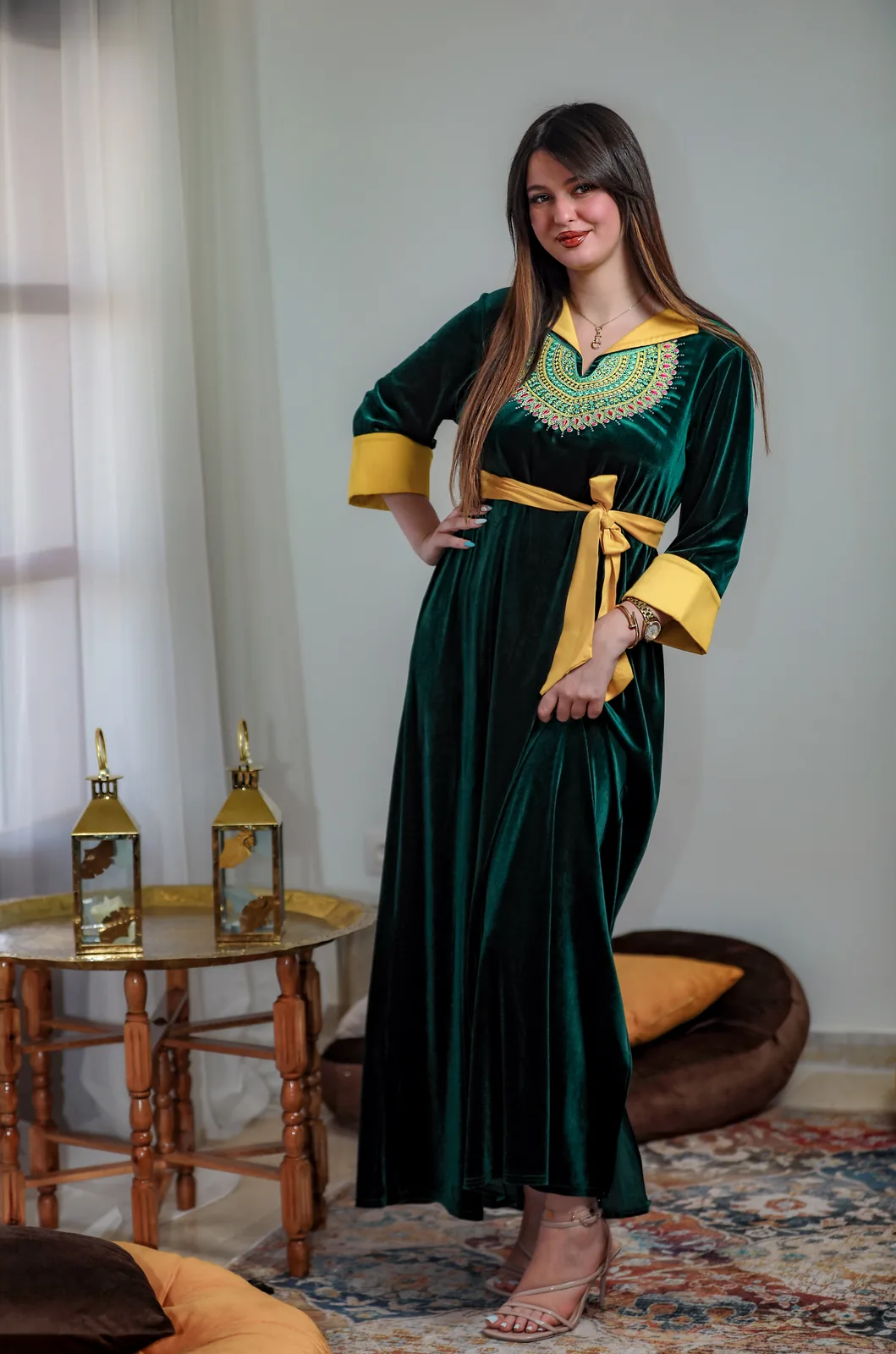 جبة قطيفة Vert- كود 31