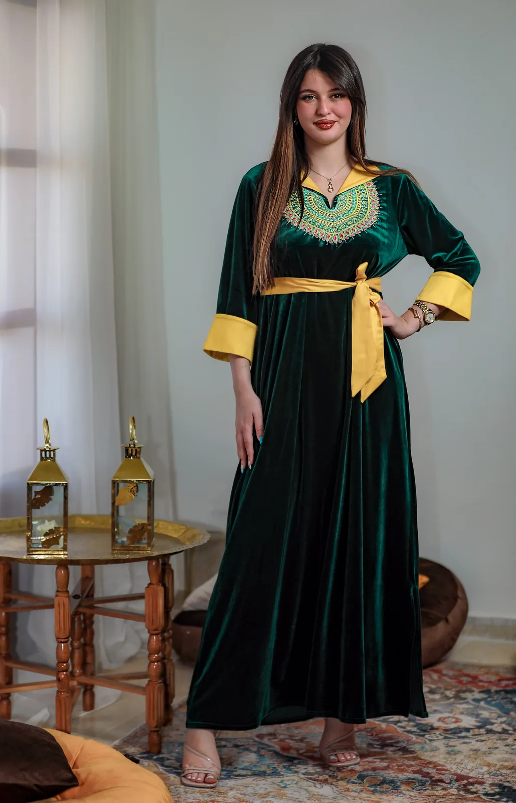 جبة قطيفة Vert- كود 31