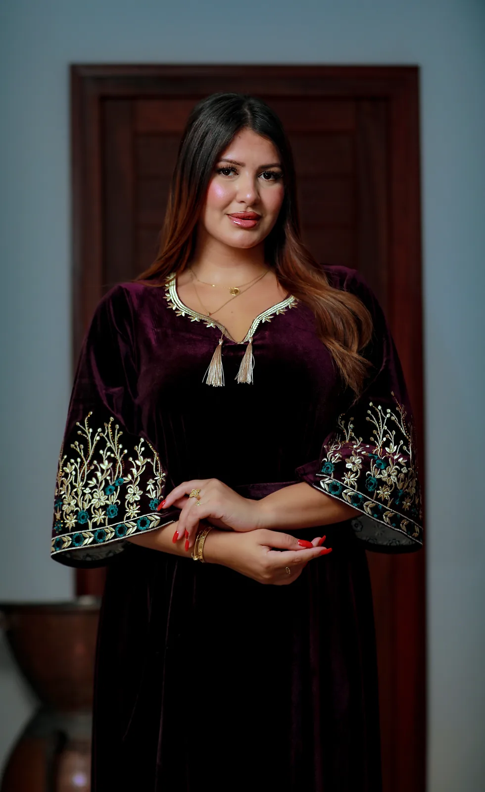  جبة قطيفة Aubergine Burgundy كود 32