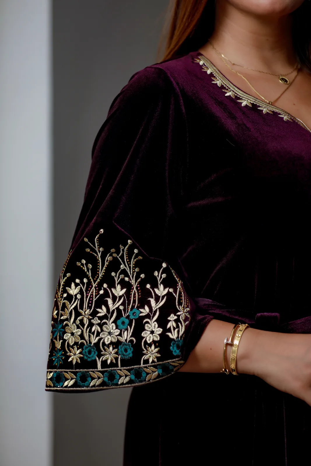  جبة قطيفة Aubergine Burgundy كود 32