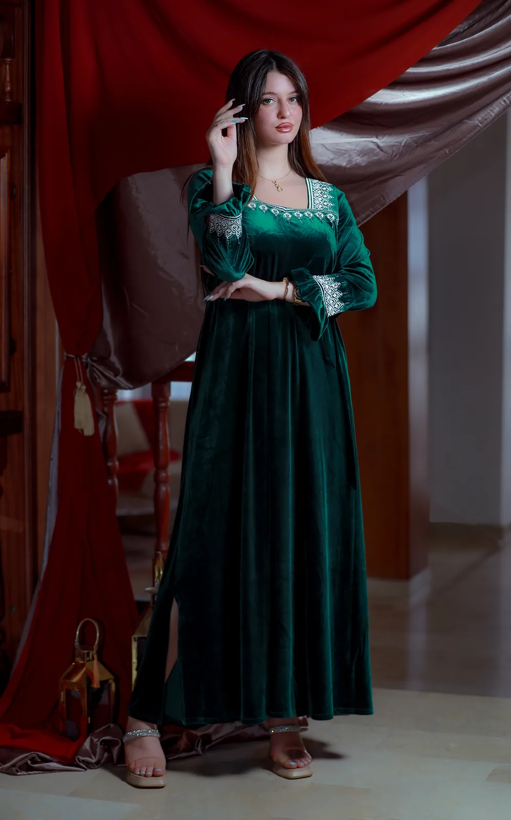 جبة قطيفة Vert- كود 28