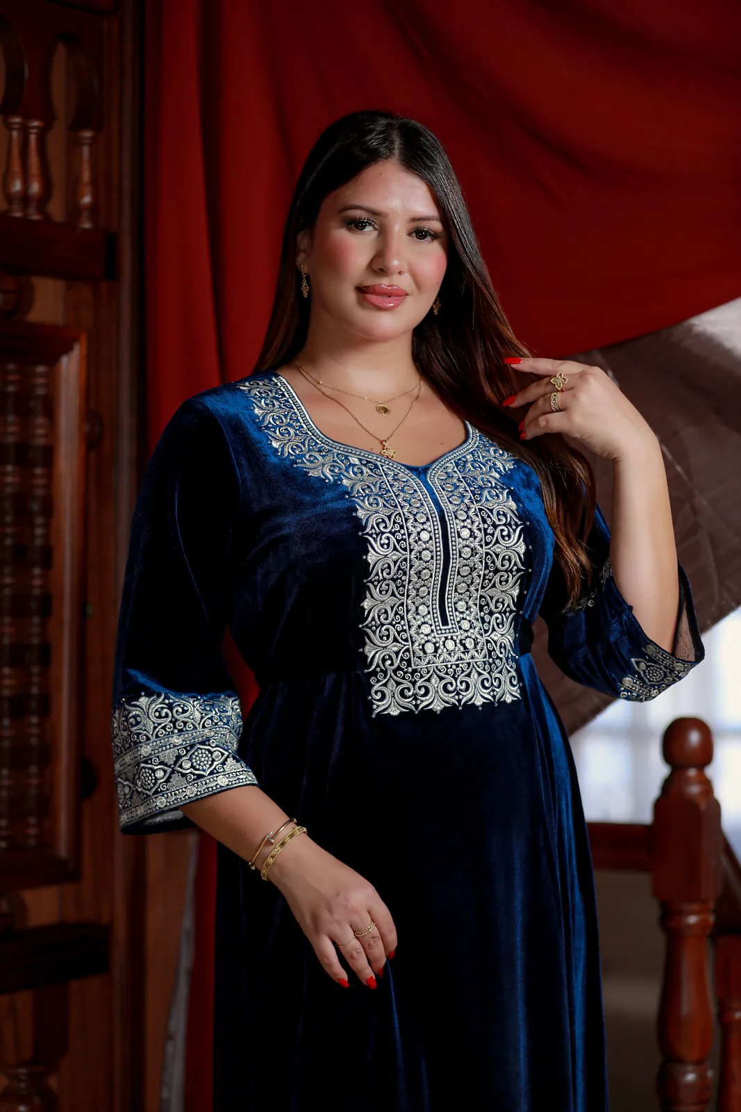 جبة قطيفة Bleu Nuit كود 37