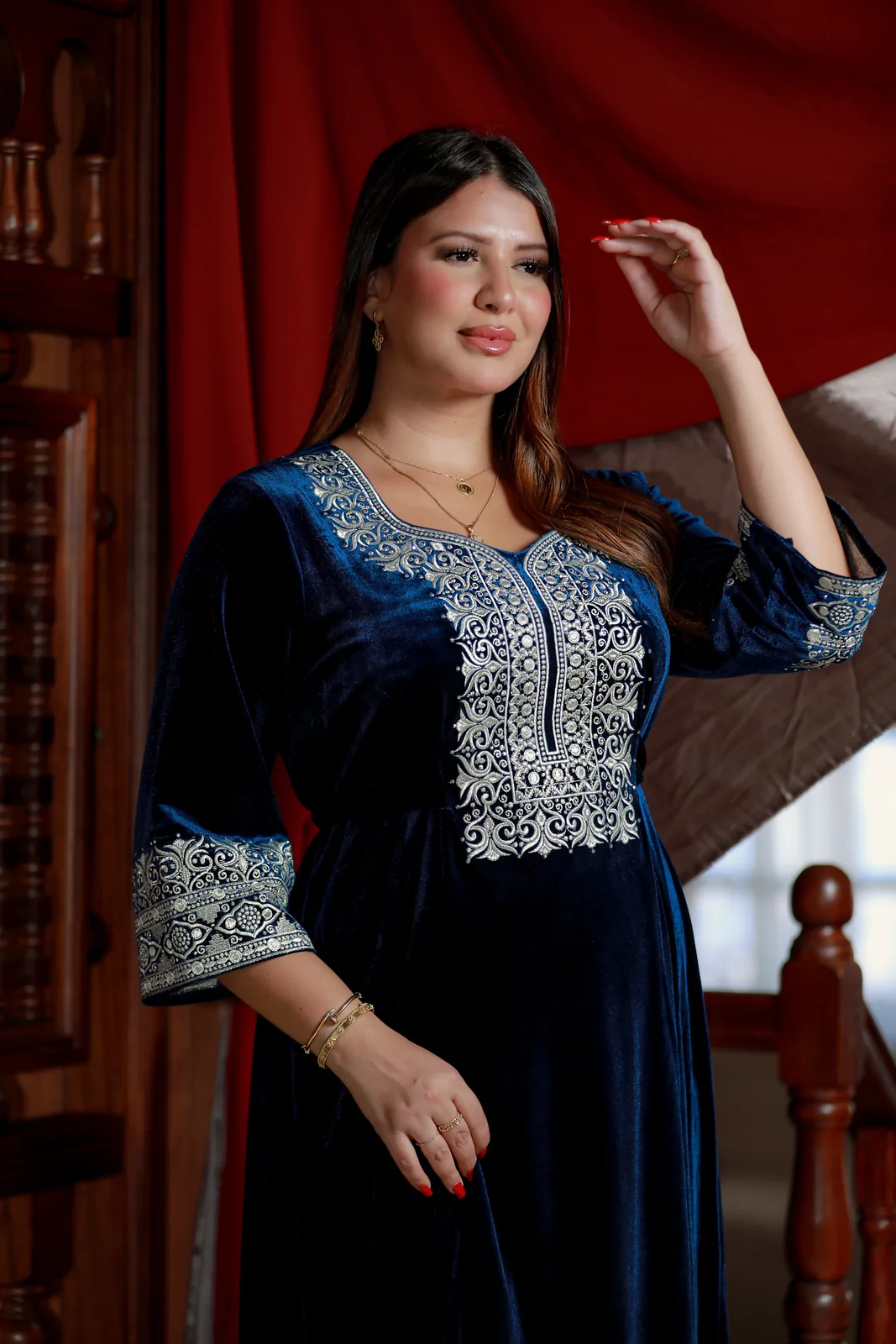 جبة قطيفة Bleu Nuit كود 37