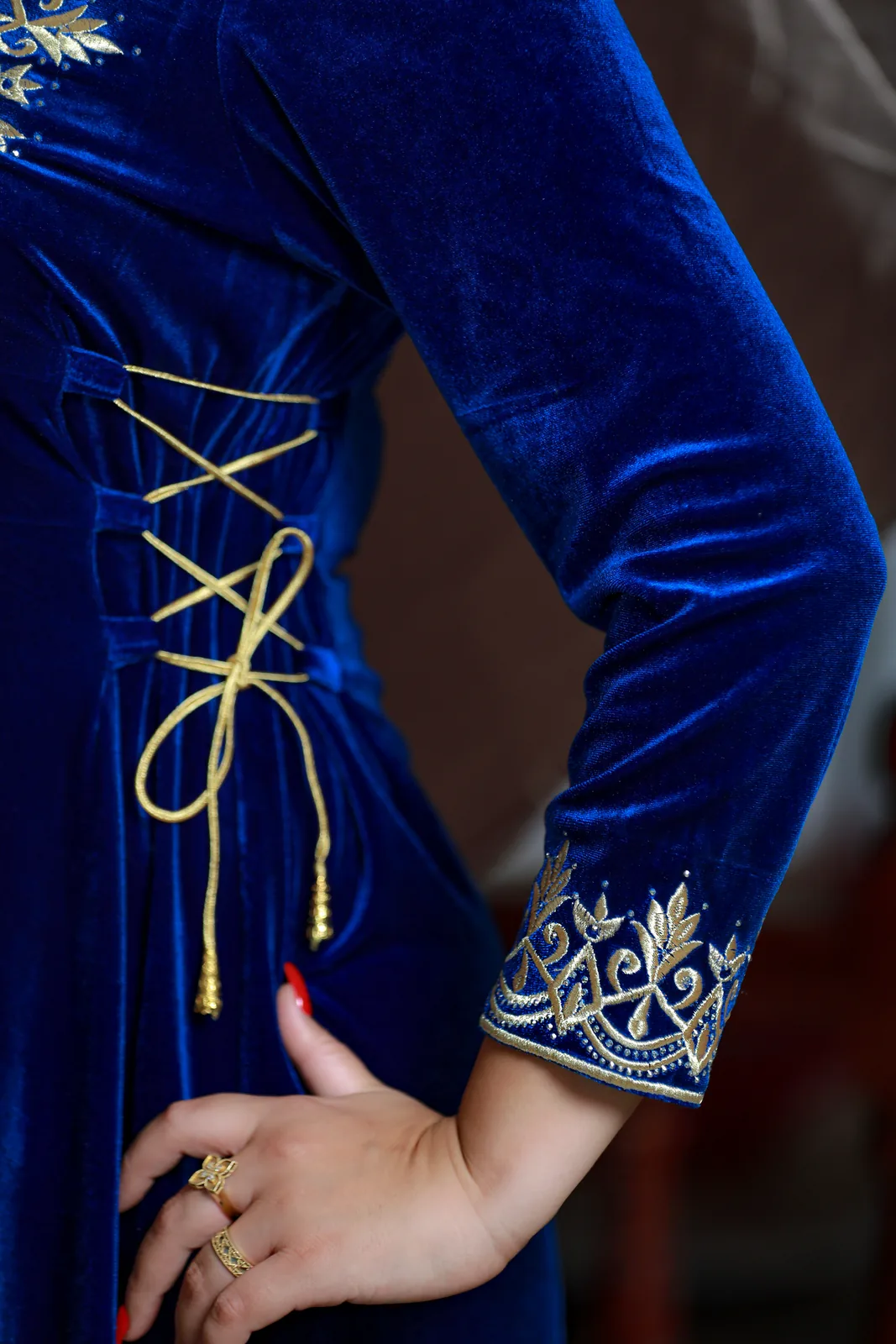 جبة قطيفة Royal Blue كود 35