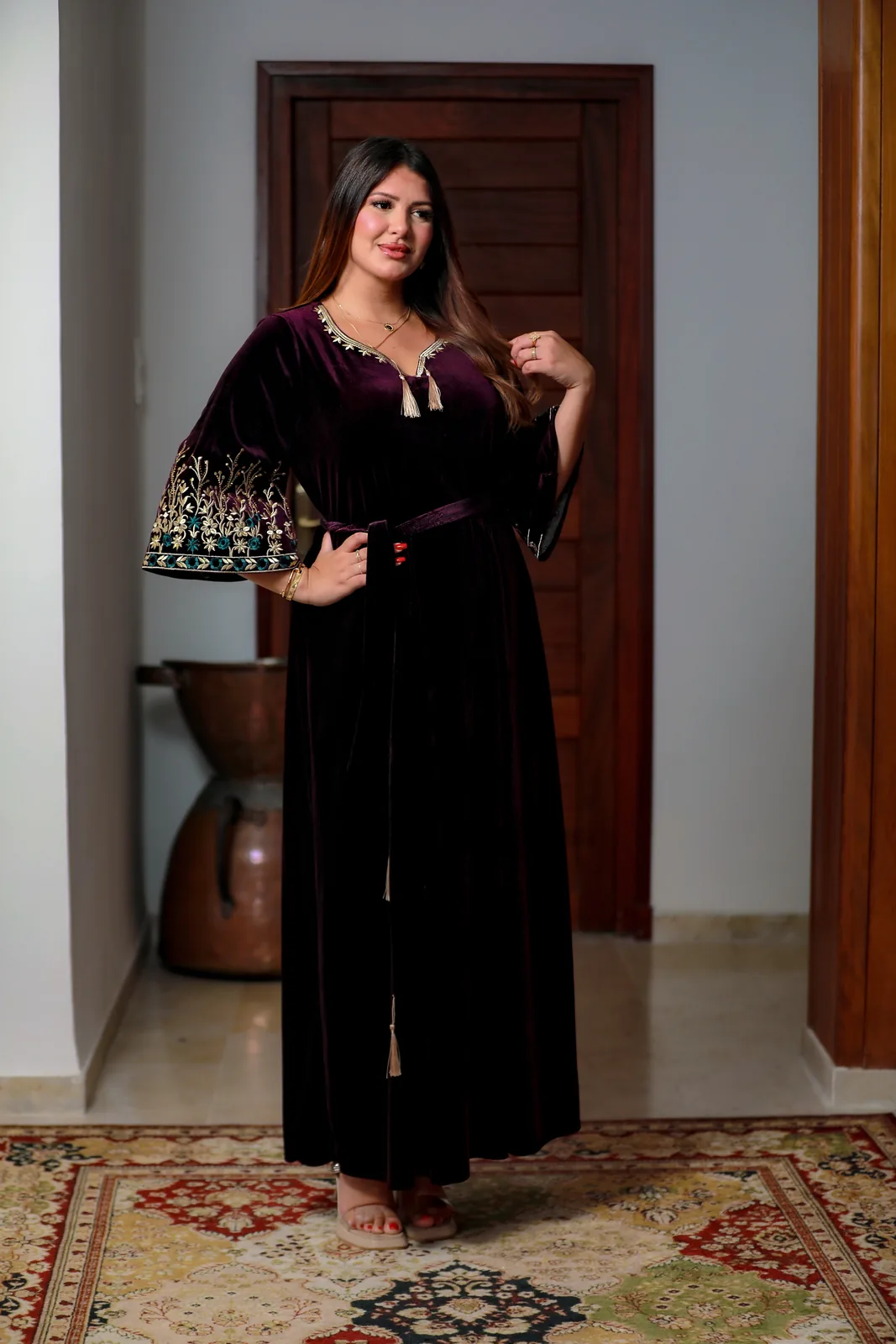 جبة قطيفة Aubergine Burgundy كود 32